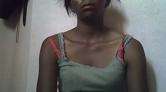 ElianeHot online show from March 5, 9:05 am