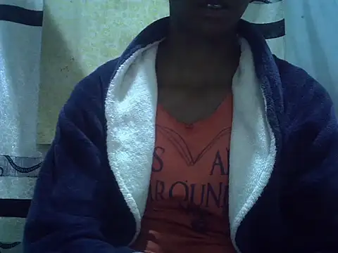 ElianeHot online show from December 18, 5:41 pm