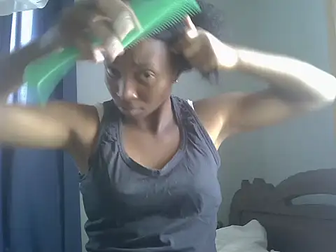 ElianeHot online show from March 30, 12:17 pm