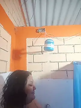 Snapshot of Alisteresa_ chatting on July 8, 10:36 pm Alisteresa online show from July 8, 10:36 pm