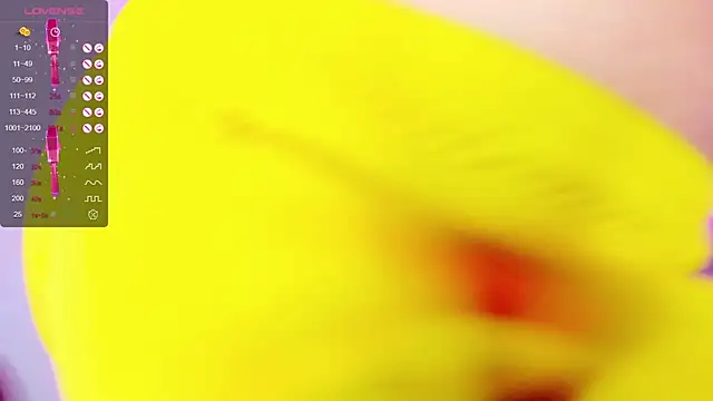 Snapshot of Gothic_slut-without_limit chatting on December 9, 2:02 am Gothic slut-without limit online show from December 9, 2:02 am