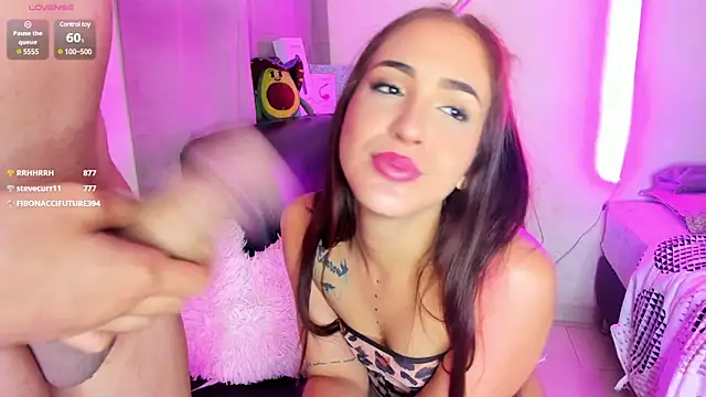 Snapshot of Gothic_slut-without_limit chatting on February 10, 6:31 am Gothic slut-without limit online show from February 10, 6:31 am