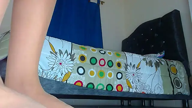 Valenn rey online show from February 24, 9:52 pm