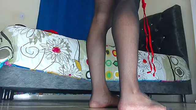 Valenn rey online show from March 4, 8:27 pm