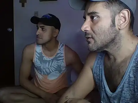 Snapshot of kevinbolena chatting on December 21, 7:24 am kevinbolena online show from December 21, 7:24 am