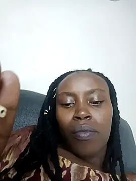 Snapshot of Rasta_tattooed chatting on October 31, 5:03 pm Rasta tattooed online show from October 31, 5:03 pm