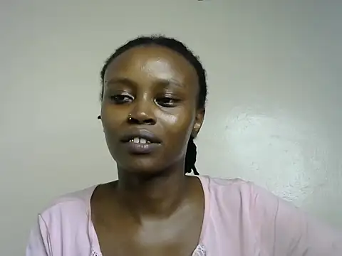 Snapshot of Rasta_tattooed chatting on December 17, 8:31 am Rasta tattooed online show from December 17, 8:31 am