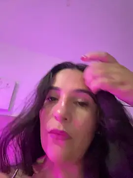 Snapshot of Taylortits chatting on October 10, 11:48 pm Taylortits online show from October 10, 11:48 pm