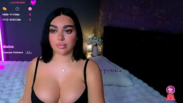 babyleilaa online show from November 10, 10:42 pm