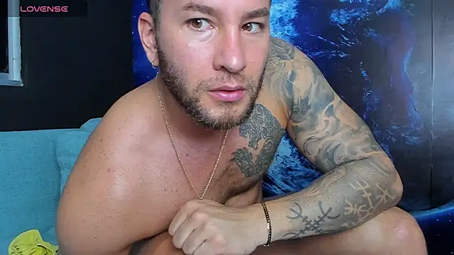 delessandro world online show from October 14, 12:55 am