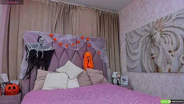 JennyFerguson online show from October 18, 6:08 pm