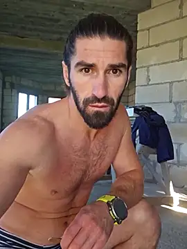 Snapshot of Mariusvidican chatting on October 17, 7:44 am Mariusvidican online show from October 17, 7:44 am