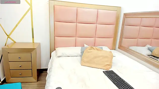 Mady-Edwards online show from January 28, 4:08 am