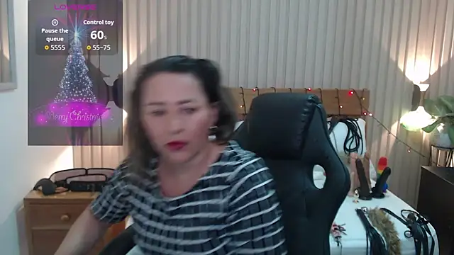 luciana ballesteros  online show from December 1, 1:05 pm