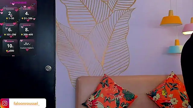 FaloonRoussel online show from February 22, 6:19 pm