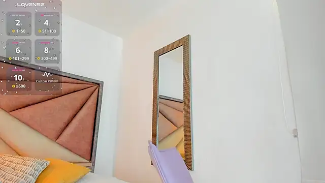 FaloonRoussel online show from October 16, 6:09 pm