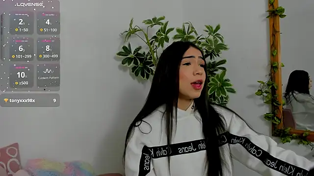 FaloonRoussel online show from December 23, 12:41 am