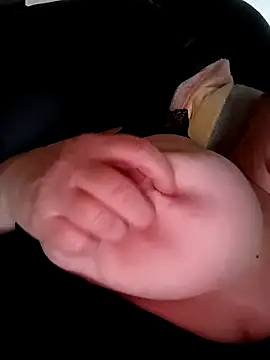 Snapshot of poussychats chatting on January 19, 2:06 pm poussychats online show from January 19, 2:06 pm