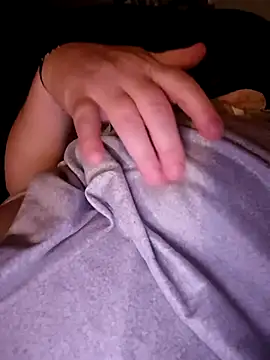 Snapshot of poussychats chatting on March 8, 6:16 pm poussychats online show from March 8, 6:16 pm