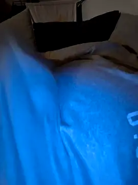 poussychats online show from April 26, 9:12 pm