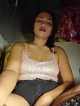 prettybella4u online show from June 19, 3:33 am