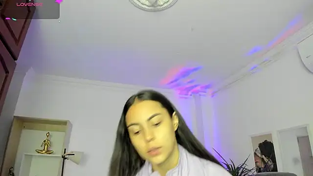 Aleejaa   online show from March 17, 11:31 am