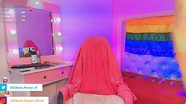 DakotaRosee online show from December 3, 5:55 pm