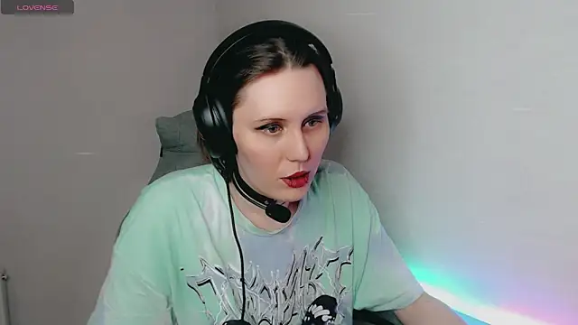 tracy cooper online show from December 6, 1:18 am