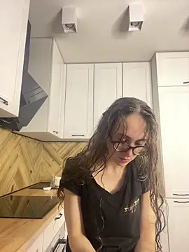 MartiniiSelenna online show from November 22, 6:56 am