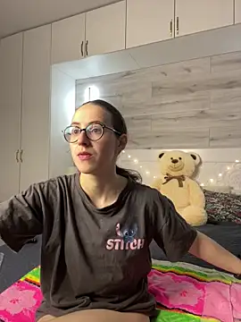 MartiniiSelenna online show from May 26, 5:47 am