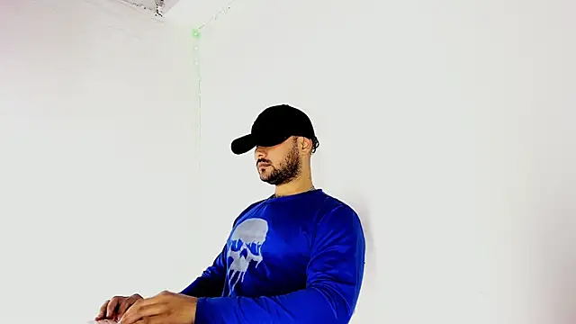 Sebas-hott online show from September 20, 10:55 pm