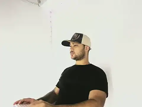 Sebas-hott online show from October 5, 10:07 pm