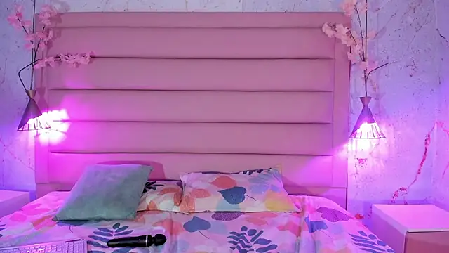 sabrinamilani online show from January 16, 3:21 am