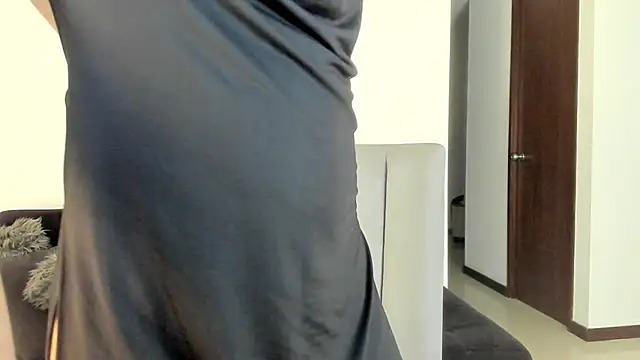 Snapshot of angelturned001 chatting on March 21, 2:50 am angelturned001 online show from March 21, 2:50 am