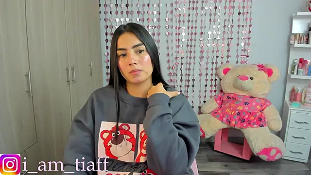tifany tay2 online show from July 5, 11:34 pm