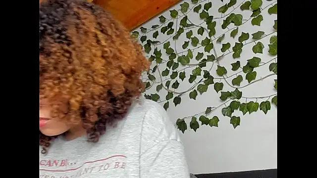 Snapshot of Ada_gales_ chatting on March 23, 12:26 am Ada gales online show from March 23, 12:26 am