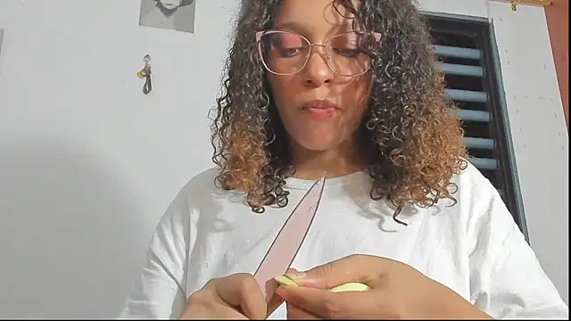 Ada gales  online show from November 21, 4:44 am