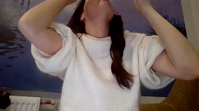 AliceTailor online show from December 15, 3:05 pm