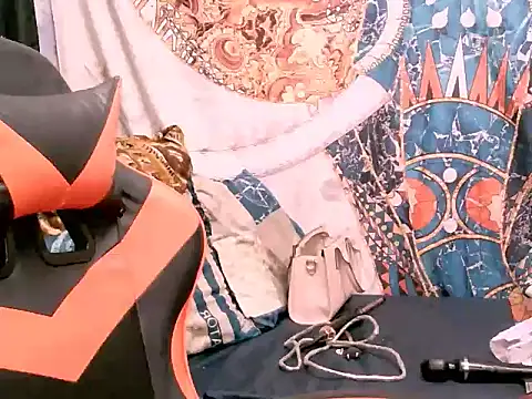 Snapshot of Harl3ysugar4u chatting on March 11, 7:48 am Harl3ysugar4u online show from March 11, 7:48 am