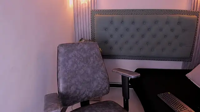 Celeste Mcs  online show from November 12, 3:51 am