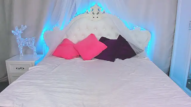 VitalinaBlue online show from March 12, 2:45 pm