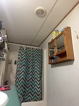 Snapshot of Plowboi99 chatting on February 6, 11:02 am Plowboi99 online show from February 6, 11:02 am