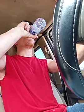 Snapshot of REDHAMMER_ chatting on September 10, 8:20 pm REDHAMMER online show from September 10, 8:20 pm