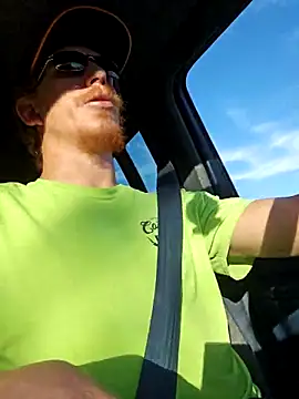 Snapshot of REDHAMMER_ chatting on January 5, 9:18 pm REDHAMMER online show from January 5, 9:18 pm