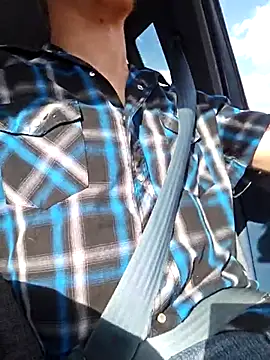 Snapshot of REDHAMMER_ chatting on February 19, 9:11 pm REDHAMMER online show from February 19, 9:11 pm