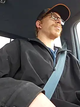 Snapshot of REDHAMMER_ chatting on February 25, 9:13 pm REDHAMMER online show from February 25, 9:13 pm