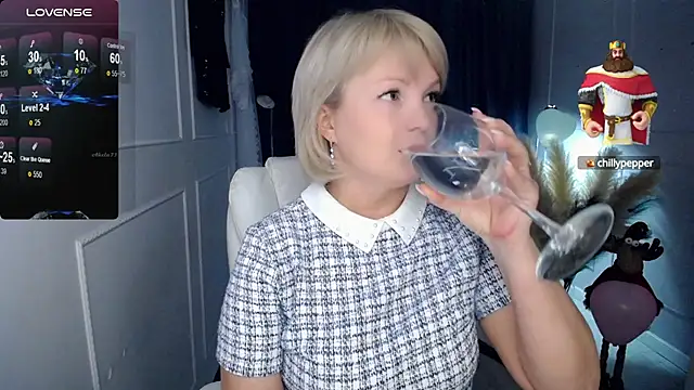 Juarnea online show from February 19, 5:06 pm