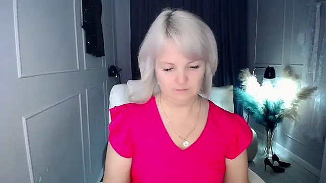 Juarnea online show from November 19, 7:08 am