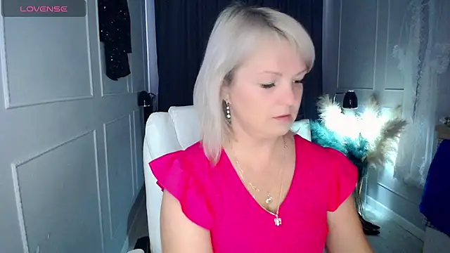 Juarnea online show from April 1, 9:32 am