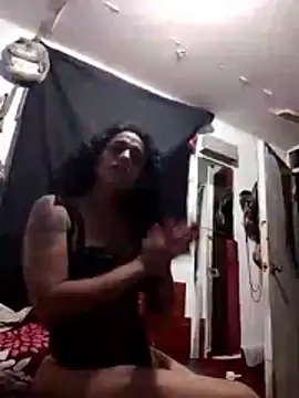 Snapshot of Venus2388 chatting on February 11, 11:54 pm Venus2388 online show from February 11, 11:54 pm